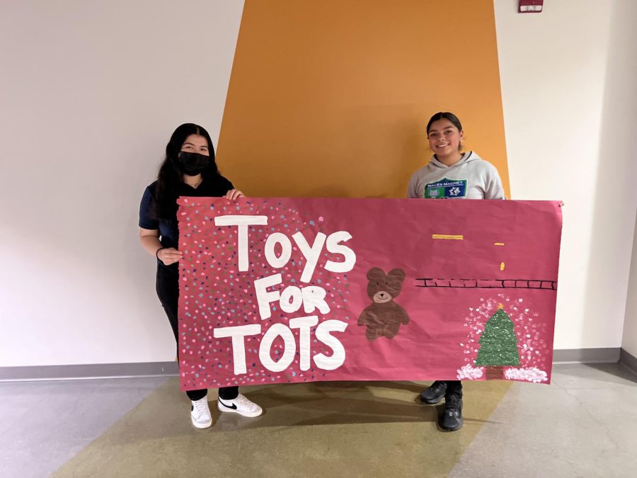 Wolfpack+Mentorship+Committee+hosts+Toys+for+Tots+Drive